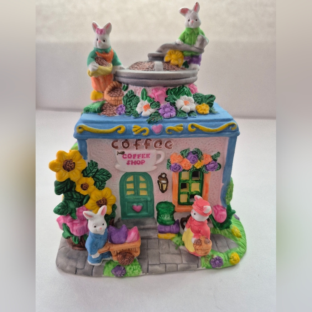 Ceramic Collectable Cottontale Coffee Shop Village Piece - Picture 5 of 5